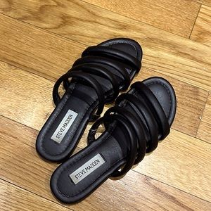 Steve Madden scandals size 6.5 in black